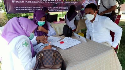 Melihat Antusias Vaksinasi Masyarakat Aceh di Hari Bhayangkara ke-75