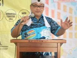 Walikota Bogor Menyerahkan IMB Gereja GKI Yasmin, Romo Kefas ; Keluarnya IMB Komitmen Merupakan Komitmen Pemerintah Kota Bogor.