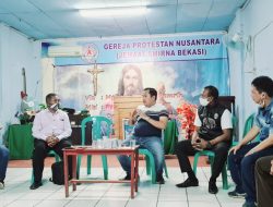 Keren…. PPP Kota Bekasi Peduli Kunjungi Gereja, H. Sholihin: Kemanusiaan Merangkul Semua Golongan