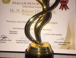 HIPKI Berikan Award Tertinggi Kepada Wali Kota Bekasi.