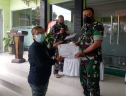 Jurnalis Hipakad’63 News Terima Piagam Penghargaan Dari Komando Distrik Militer 0604/Karawang