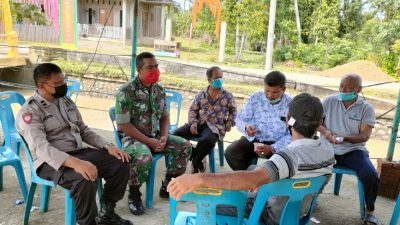 Sinergitas TNI Dan Polri Bersama Ciptakan Kamtibmas Di Desa Binaan
