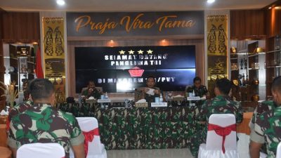 Kunjungan Kerja Panglima TNI Di Makorem 181/PVT