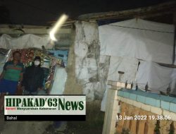 Kades Wanajaya Kecamatan Cibitung Hanya Bantu Material Perbaiki Dinding Rumah Tua Ujang yang Roboh