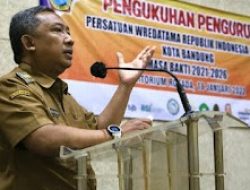 Plt. Wali Kota Bandung, Membuka Pintu Kolaborasi Dengan Berbagai Pihak Termasuk PWRI