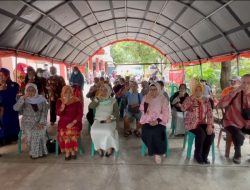 Perwakilan UNESCO Minum Jamu Bersama Masyarakat Bojong Rawalumbu