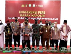 Pabung Pidie Jaya Beserta Unsur Forkopimda Pidie Dan Tokoh Ulama Aceh Dampingi Kunjungan Kerja Kapolri Di Wilayah Kabupaten Pidie
