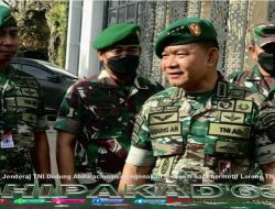 Kasad Jenderal TNI Dudung AR Mengenakan Seragam Baru Bermotif Loreng TNI AD