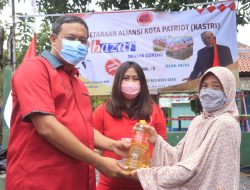 Plt Walikota Bekasi Buka Event Bazar Minyak Goreng