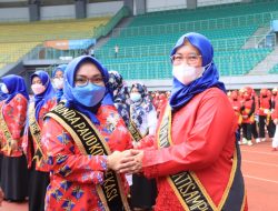 Wiwiek Hargono Dilantik Jadi Bunda PAUD Kota Bekasi