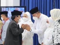 Plt. Walikota Bekasi Hadiri Halal Bi Halal di Gedung Sate Bandung