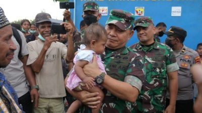 Kasad Tinjau TNI AD Manunggal Air di Pemukiman Eks Timor Timur