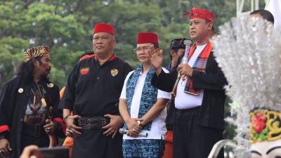 Dukung Silaturahmi Antar Sesama Warga Bekasi Raya, Plt. Walikota Bekasi Hadiri Event Lebaran Bekasi 2022