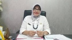 Kadinkes Kota Bekasi, Tanti Rohilawati