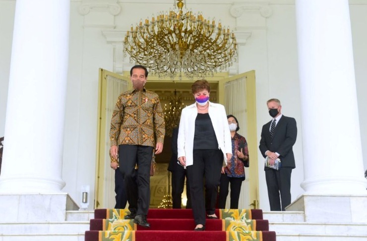 Presiden Jokowi menerima kunjungan delegasi IMF, Minggu (17/07/2022), di Istana Kepresidenan Bogor., Jabar. (Foto: BPMI Setpres/Muchlis Jr)
