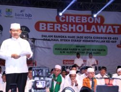 Jenderal Dudung Hadiri Cirebon Bersholawat