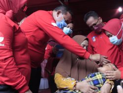 Plt Walikota dan Plt TP PKK Luncurkan Imunisasi Anak Nasional