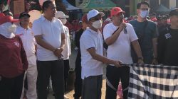 Plt Walikota Lepas Jalan Sehat Kecamatan Bekasi Barat