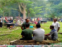 Babinsa Turut Berpartisipasi Acara Kenduri Blang di Desa Binaan
