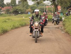 Berkendara dengan Sepeda Motor, Tri Adhianto Lakukan Monitoring Pembangunan di Kecamatan Bantargebang