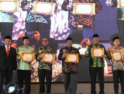 Plt Walikota Bekasi Raih Penghargaan Kepala Daerah Peduli Baznas