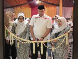 Plt Walikota Bekasi Tri Adhianto Resmikan Gedung IBI Kota Bekasi