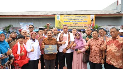 Plt Walikota Bekasi resmikan sejumlah pembangunan di Kecamatan Bekasi Timur.