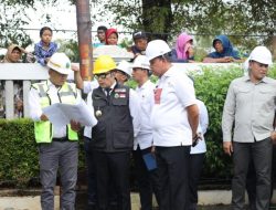 Ridwan Kamil  Tinjau Perbaikan Jalan Provinsi di Kota Bekasi