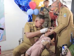 Sub PIN Polio Dimulai, Plt. Walikota Bekasi Tinjau Pelaksanaanya di Wilayah Kecamatan Bekasi Timur