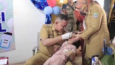 Sub PIN Polio Dimulai, Plt. Walikota Bekasi Tinjau Pelaksanaanya di Wilayah Kecamatan Bekasi Timur