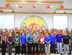 Sambut Kedatangan Bhikkhu Thudong, Plt. Walikota Bekasi Beri Apresiasi dan Dukungan