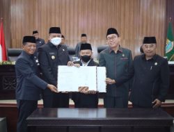 Plt Walikota Bekasi Hadiri Sidang Paripurna DPRD Kota Bekasi