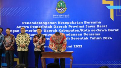 Plt. Walikota Bekasi dan Kepala Daerah Se-Jabar Tandatangani Naskah Kesepakatan Tentang Komponen Pendanaan Bersama Pilkada 2024