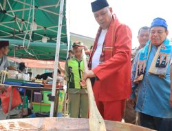 Plt Walikota Bekasi Hadiri Lebaran Betawi di Kampung Sawah