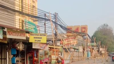 Pemkot Bekasi Membangun Trotoar Berikut Ducting di Jalan Ir H Juanda