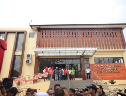 Walikota Bekasi Resmikan Gedung Kantor Kelurahan Jaticempaka
