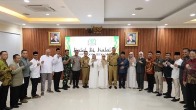 Walikota dan Wawali Bekasi Jalin Silaturahmi di Halal Bihalal DPRD