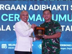 Di Tengah Ancaman Digital, Kasad Raih Penghargaan Bergengsi dari BSSN