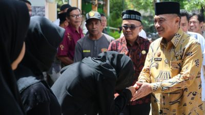 Wawali Bekasi Abdul Harris Bobihoe melayat dan memastikan evaluasi pasca insiden.