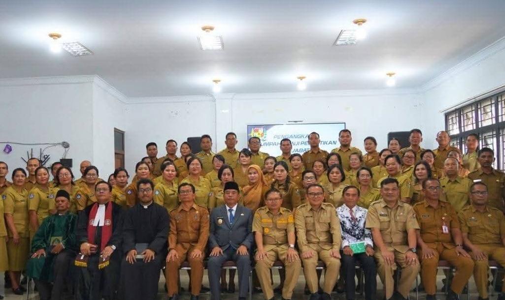 bupati-karo-lantik-kepala-sekolah-tingkatkan-mutu-pendidikan